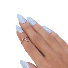 GLOSSY CLAWS NAILS (NAIL KIT INCLUDED)