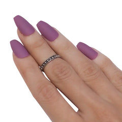 MATTE STILETTO NAILS (NAIL KIT INCLUDED)