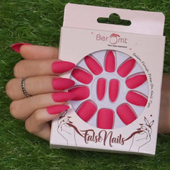 MATTE CLAWS NAILS (NAIL KIT INCLUDED)