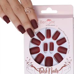 MATTE SQUARE NAILS (NAIL KIT INCLUDED)