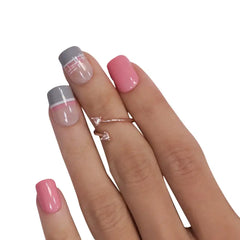 PRINTED SHORT SQUARE NAILS - (NAIL KIT INCLUDED)