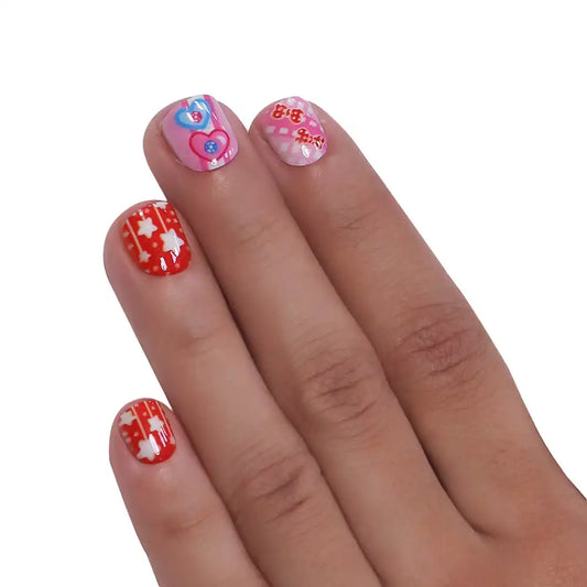 KIDS PRE-GLUED NAILS (NAIL KIT INCLUDED)