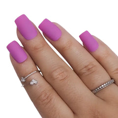 MATTE SQUARE NAILS (NAIL KIT INCLUDED)