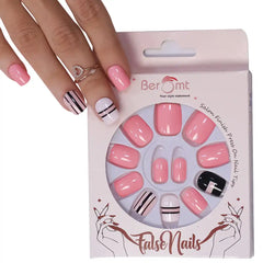 PRINTED SHORT SQUARE NAILS - (NAIL KIT INCLUDED)