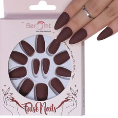 MATTE CLAWS NAILS (NAIL KIT INCLUDED)