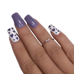 HEART PRINTED NAILS - (NAIL KIT INCLUDED)