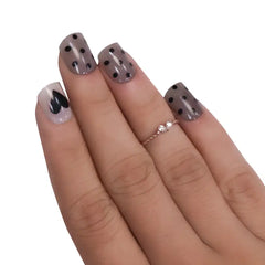 HEART PRINTED NAILS - (NAIL KIT INCLUDED)