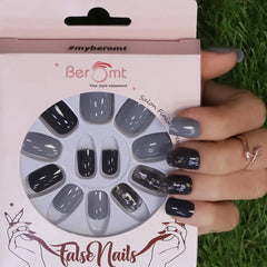 PRINTED SHORT SQUARE NAILS - (NAIL KIT INCLUDED)