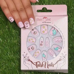 KIDS ANIMAL FALSE NAILS (NAIL KIT INCLUDED)