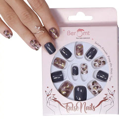 ANIMAL PRINTED NAILS - (NAIL KIT INCLUDED)