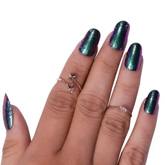 GLITTER OVAL NAILS (NAIL KIT INCLUDED)