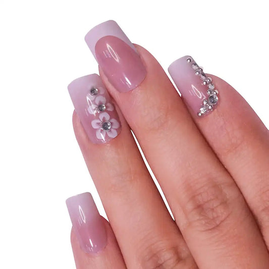 BRIDAL NUDE NAILS (NAIL KIT INCLUDED)