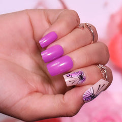 PRINTED BUTTERFLY NAILS- (NAIL KIT INCLUDED)