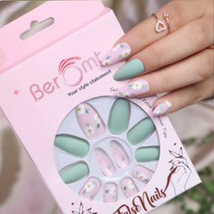 PRINTED FLOWER NAILS - (NAIL KIT INCLUDED)