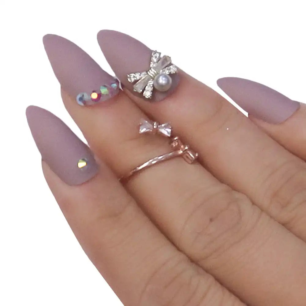 PARTY NAILS BOW CHARM (NAIL KIT INCLUDED)