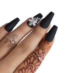 PARTY NAILS FLOWER CHARM (NAIL KIT INCLUDED)