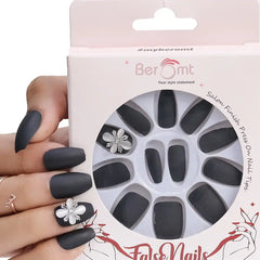 PARTY NAILS FLOWER CHARM (NAIL KIT INCLUDED)