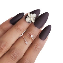 PARTY NAILS FLOWER CHARM (NAIL KIT INCLUDED)