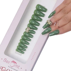 PARTY NAILS BOW CHARM (NAIL KIT INCLUDED)