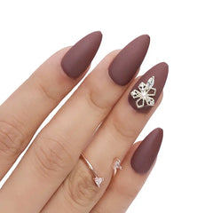 PARTY NAILS FLOWER CHARM (NAIL KIT INCLUDED)