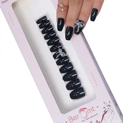 PARTY NAILS BOW CHARM (NAIL KIT INCLUDED)