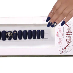 PARTY NAILS UNIQUE CHARM (NAIL KIT INCLUDED)