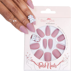 TEENAGE GIRL KIDS NAILS (NAIL KIT INCLUDED)