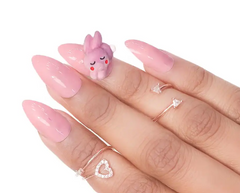 TEENAGE GIRL NAILS (NAIL KIT INCLUDED)