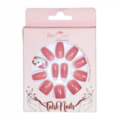 TEENAGE GIRL KIDS NAILS (NAIL KIT INCLUDED)