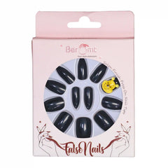 TEENAGE GIRL KIDS NAILS (NAIL KIT INCLUDED)