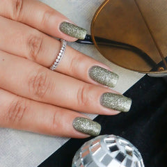 METALLIC FOIL NAIL POLISH