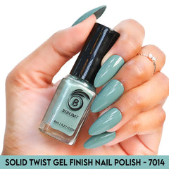 SOLID COLOR NAIL POLISH