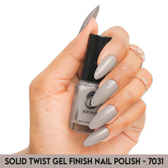 SOLID COLOR NAIL POLISH