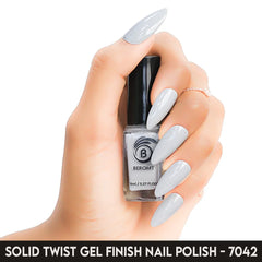 SOLID COLOR NAIL POLISH