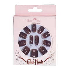 GLOSSY STILLETO NAILS (NAIL KIT INCLUDED)