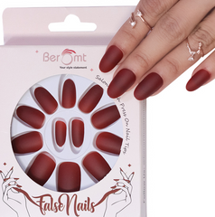 MATTE CLAWS NAILS (NAIL KIT INCLUDED)